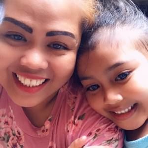 Meet your Posher, Mary ann cielo